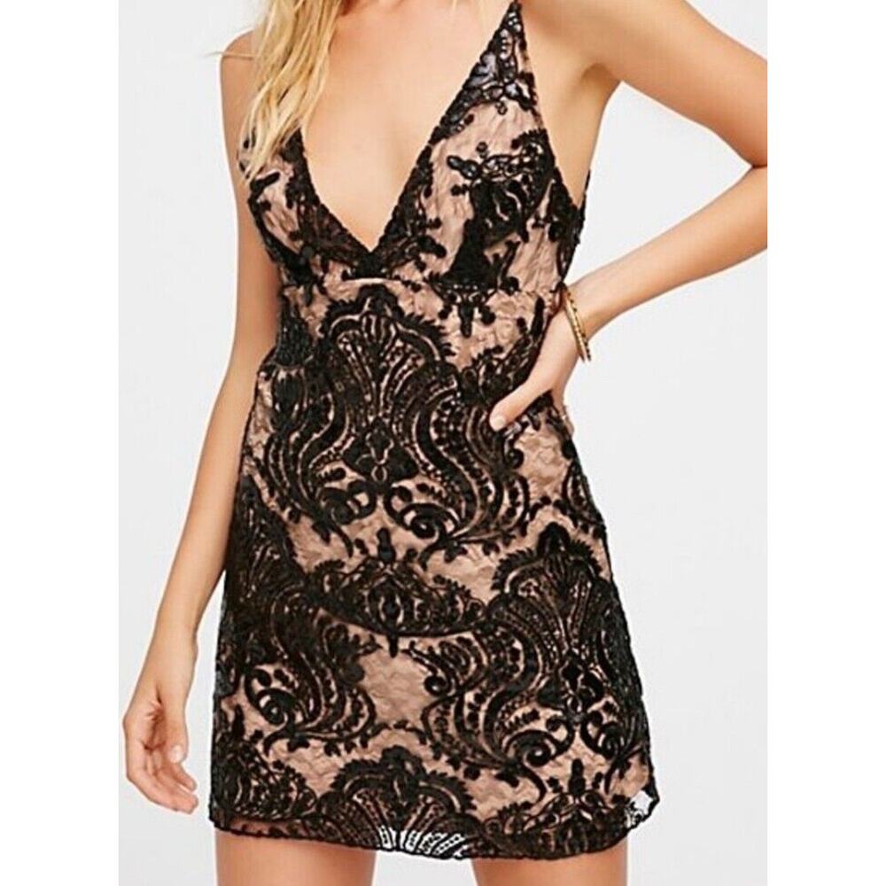 Free People Night Shimmer Black Sequin Mini Dress Size 4 Glam Rock Club Dance